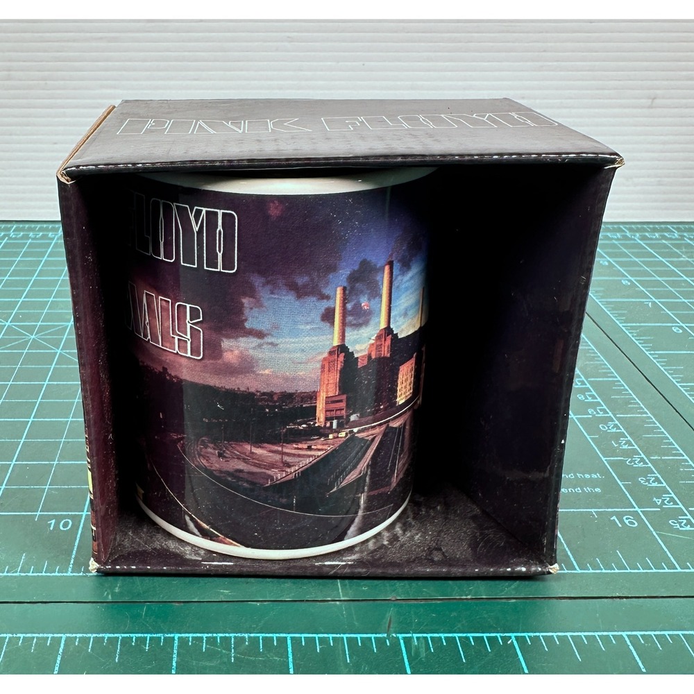 Pink Floyd Animals Album Cover Coffee Mug Rock Off PFMUG02 Black Box Ceramic